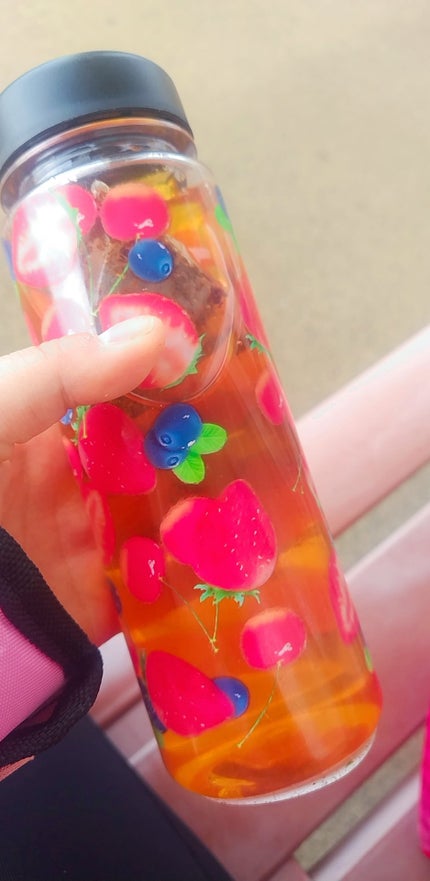 マイ♡リップスパートナー on LIPS 「ウォーキングのお供ウォーキングに慣れて来た最近。もうちょっと負..」(3枚目)