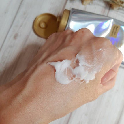 髪のキメ美容バリアトリートメント/エッセンシャル/洗い流すヘアトリートメントを使ったクチコミ(4枚目)