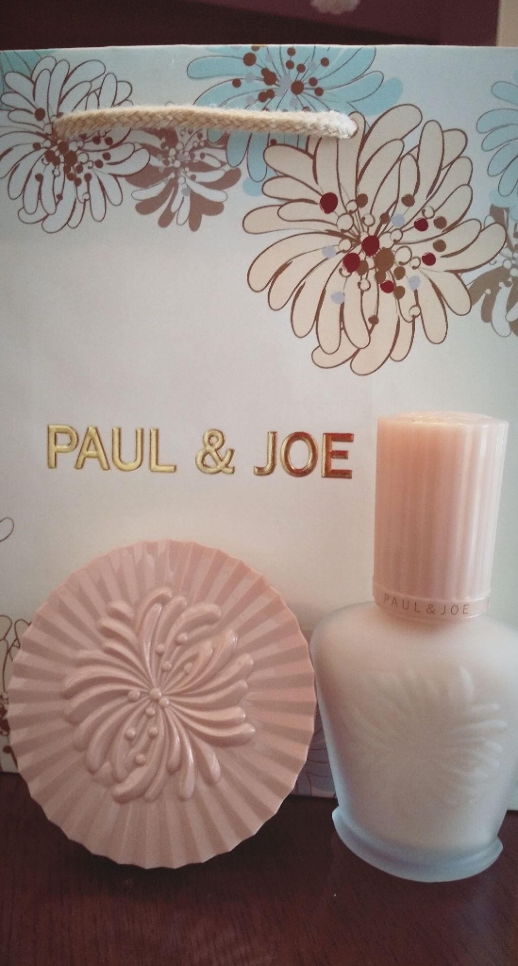 モイスチュアライジング ファンデーション プライマー S/PAUL & JOE BEAUTE/化粧下地を使ったクチコミ（1枚目）