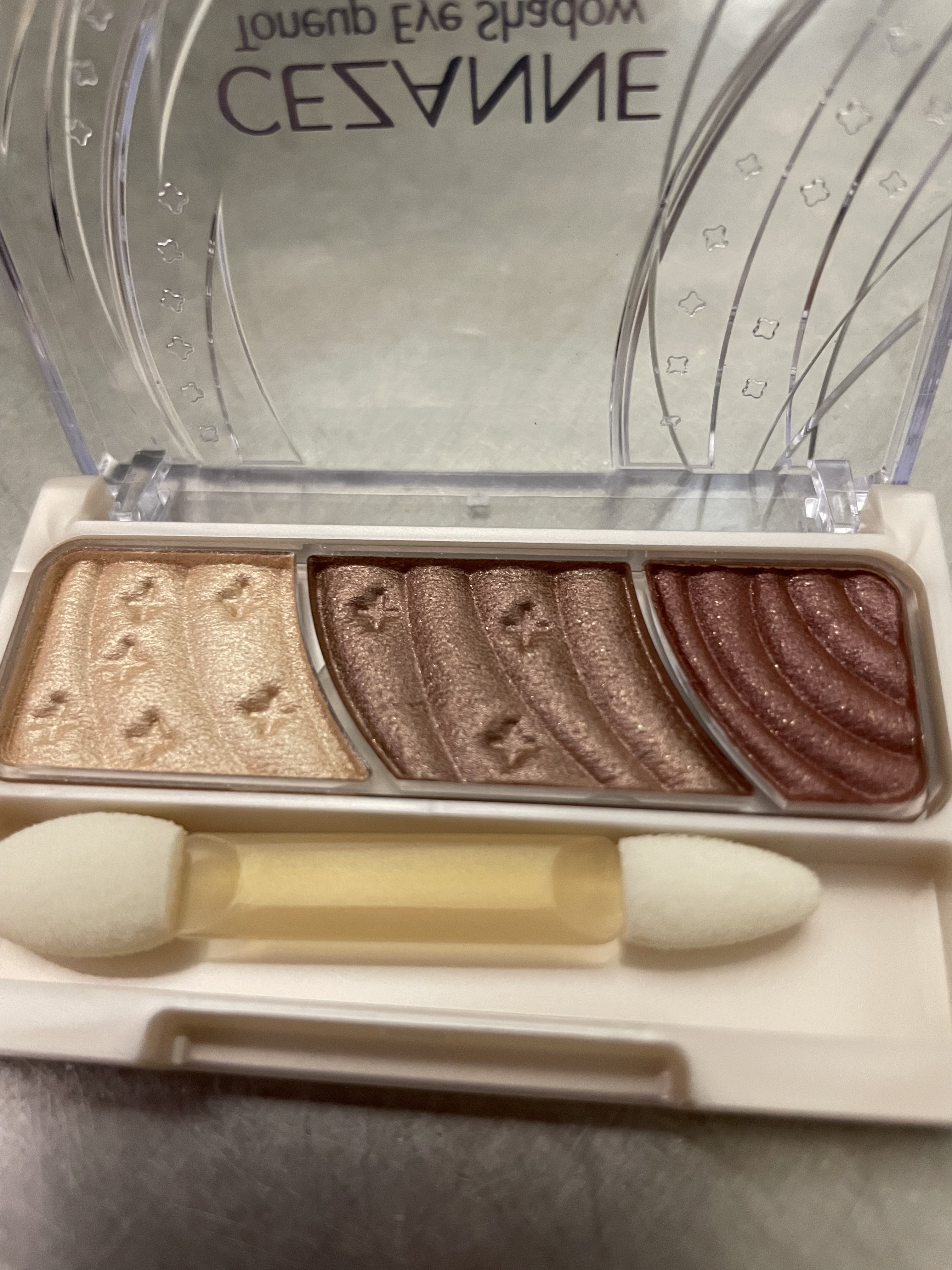トーンアップアイシャドウ 07 レッドブラウン/CEZANNE/アイシャドウパレットを使ったクチコミ（1枚目）