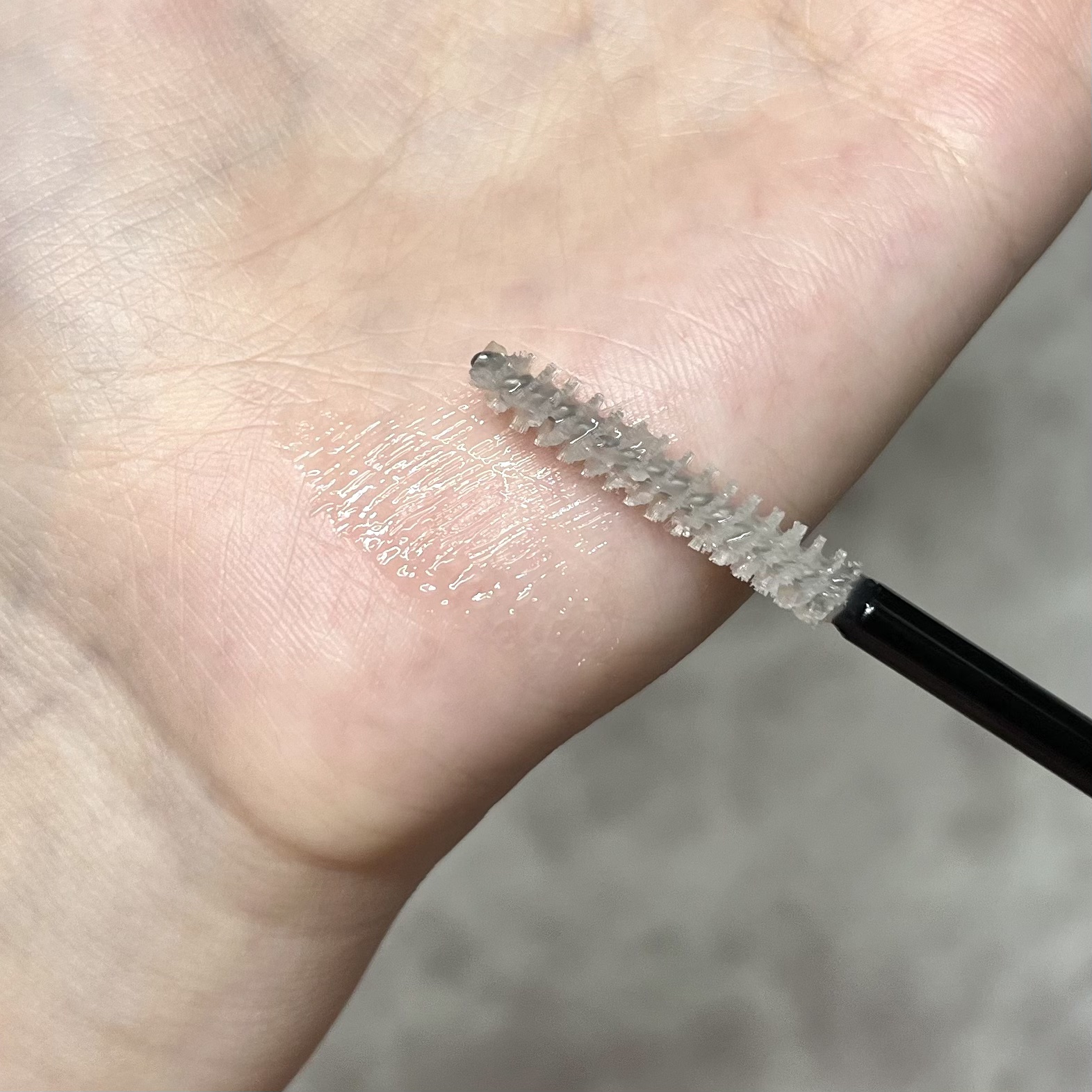 ラッシュアップキーパー/LUXIER/マスカラ下地を使ったクチコミ（3枚目）