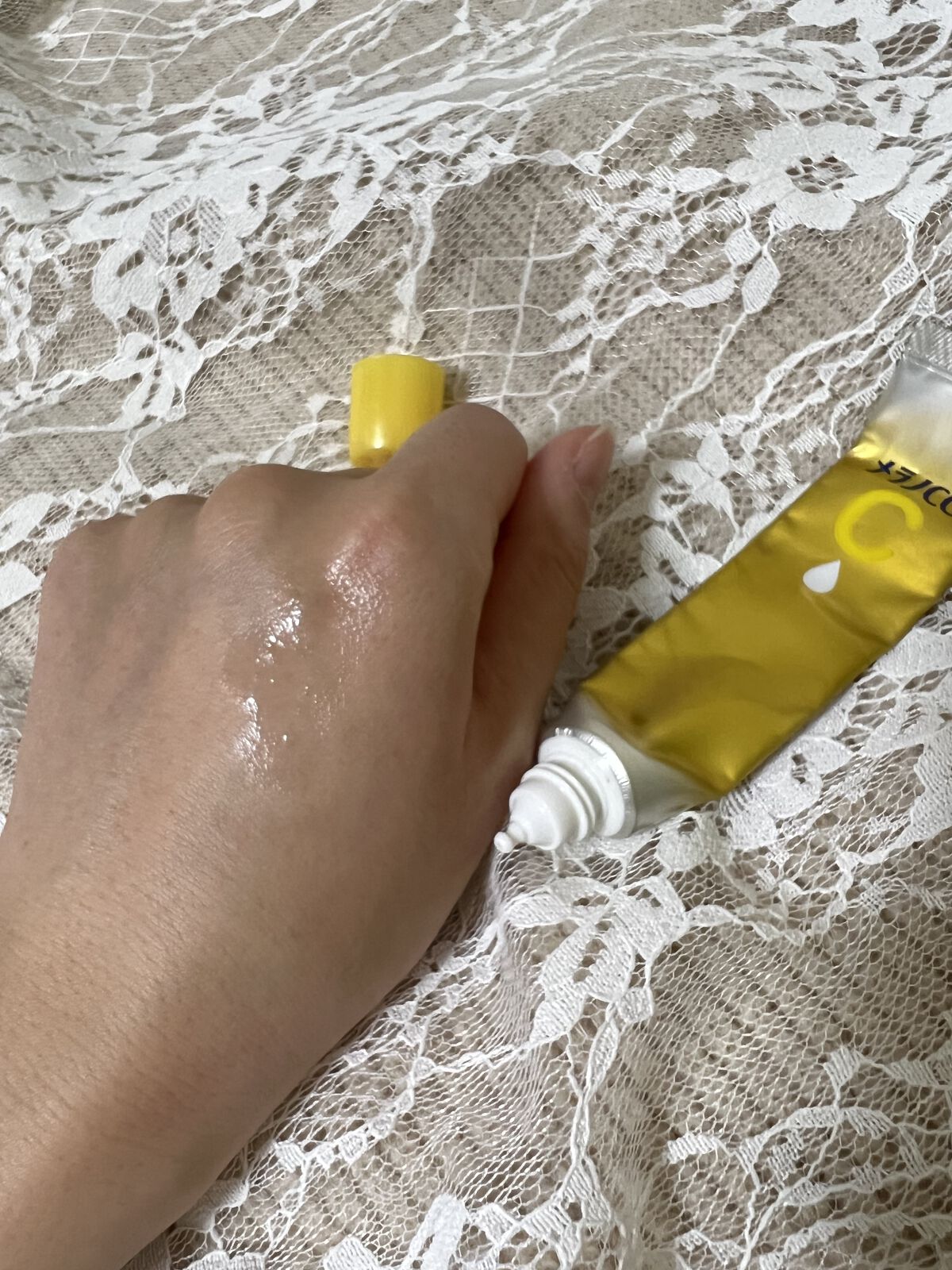 薬用しみ集中対策 プレミアム美容液/メラノCC/美容液を使ったクチコミ（3枚目）