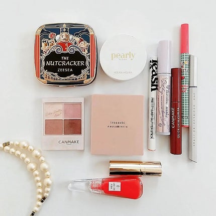 ZEESEA くるみ割り人形「ゼロ」粉感シルキーコンパクトパウダー/ZEESEA/プレストパウダーを使ったクチコミ(1枚目)