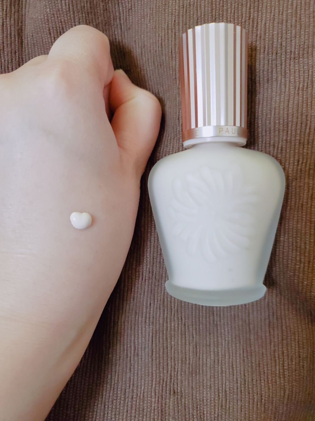 ラトゥー エクラ ファンデーション プライマー N/PAUL & JOE BEAUTE/化粧下地を使ったクチコミ(2枚目)