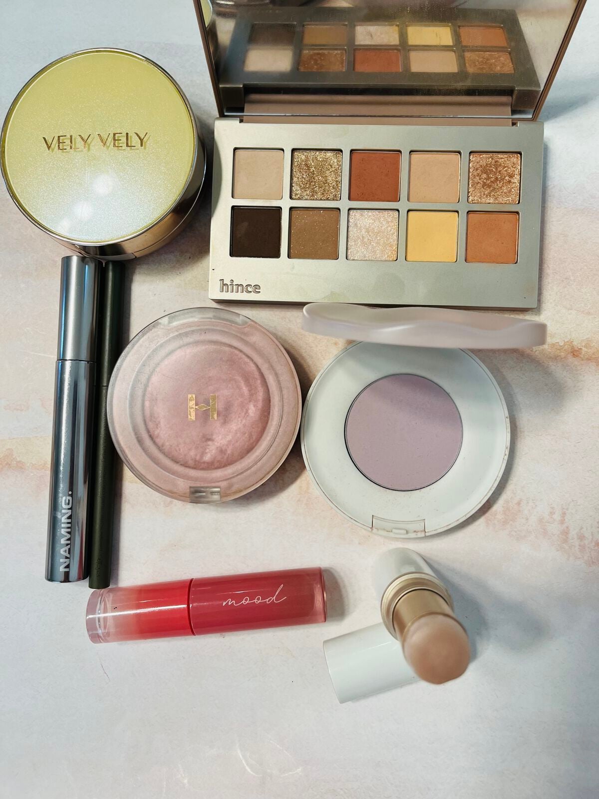 トゥルーディメンショングロウチーク/hince/パウダーチークを使ったクチコミ(1枚目)