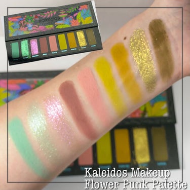 Kaleidos Makeup Flower Punk Paletteのクチコミ「鮮やかなグリーンと柔らかなピンクが調和する
新感覚マグネット式2ピースパレット

Kaleid.....」（1枚目）