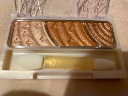 トーンアップアイシャドウ/CEZANNE/アイシャドウパレットを使ったクチコミ(3枚目)