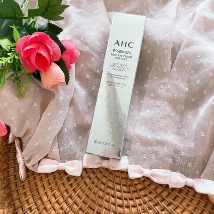 エッセンシャル リアル アイクリーム フォーフェイス/AHC/アイケア・アイクリームを使ったクチコミ(7枚目)