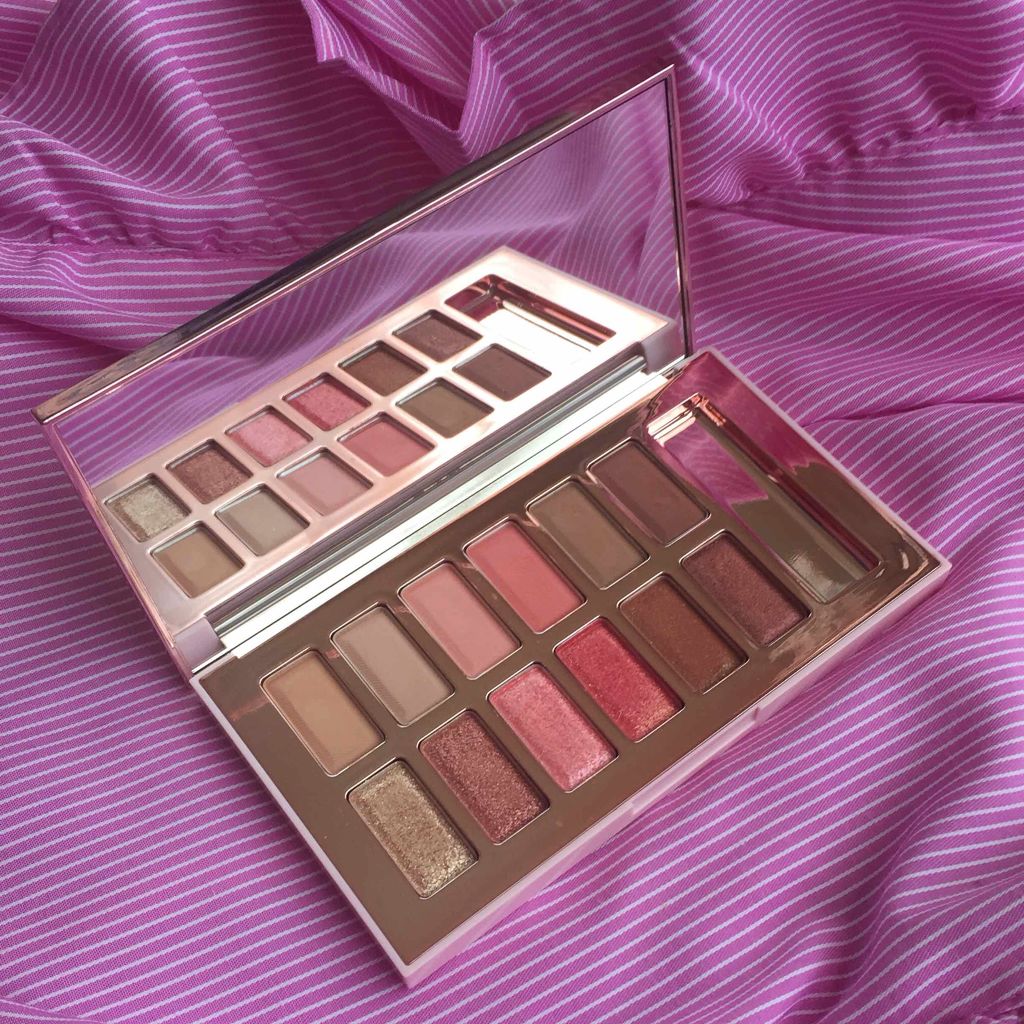 バレンタインボックス3ローズモーメント/VAVI MELLO/アイシャドウパレットを使ったクチコミ（2枚目）