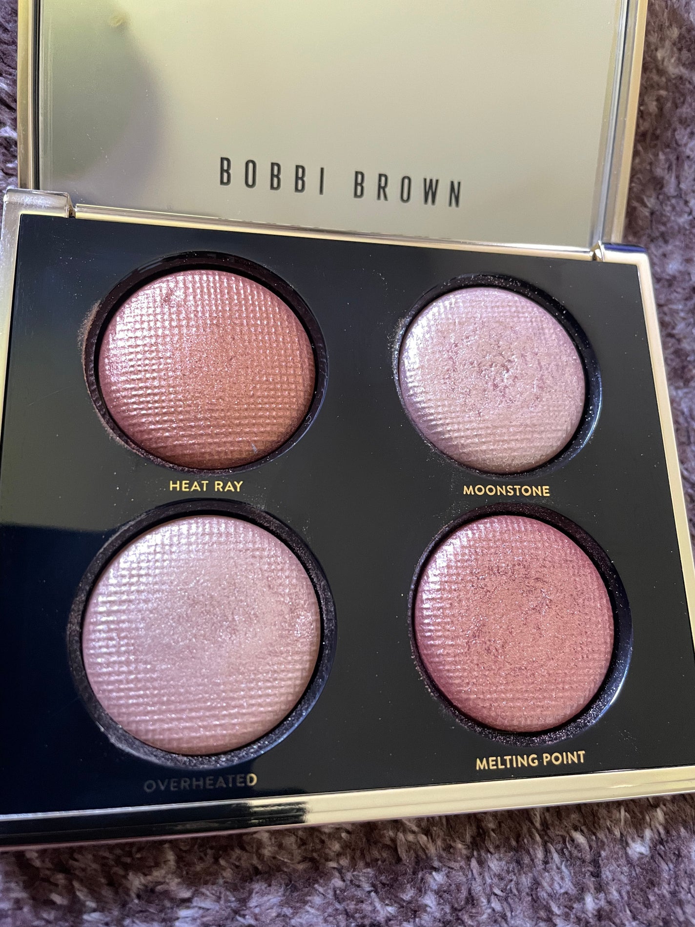 リュクス トゥ トラベル アイシャドウ パレット/BOBBI BROWN/アイシャドウパレットを使ったクチコミ(1枚目)