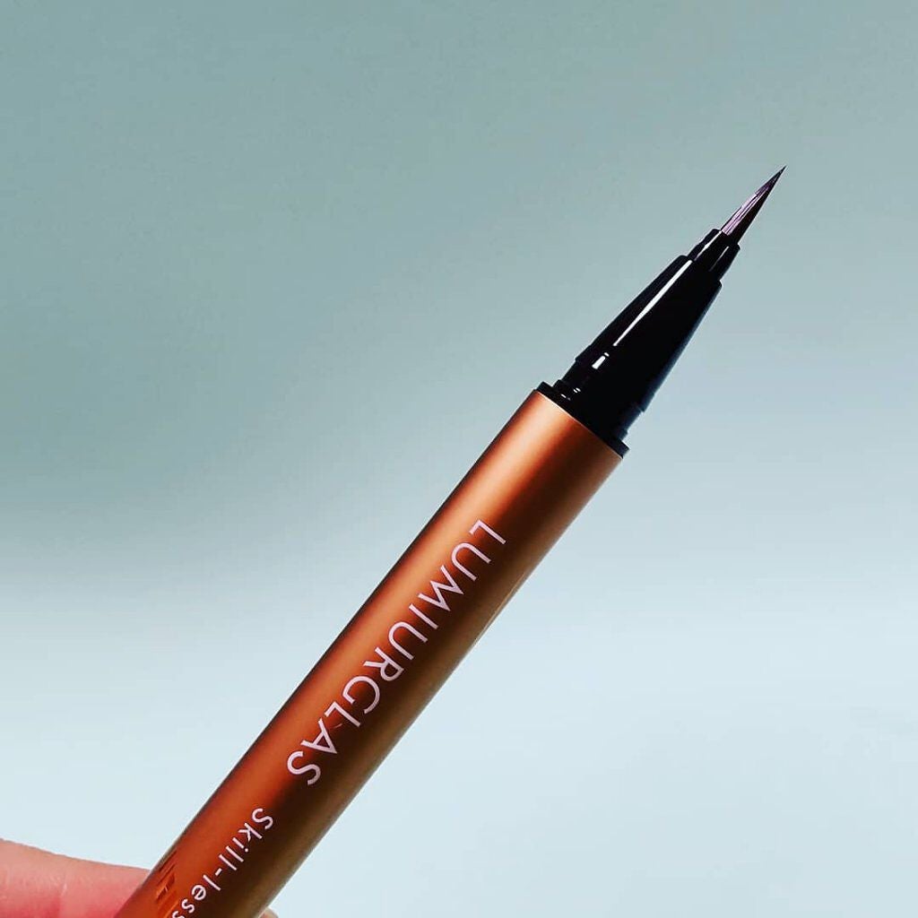 スキルレスライナー/LUMIURGLAS/リキッドアイライナーを使ったクチコミ(5枚目)