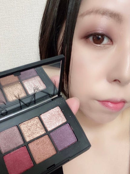 ヴォワヤジュールアイシャドウパレット/NARS/アイシャドウパレットを使ったクチコミ(2枚目)