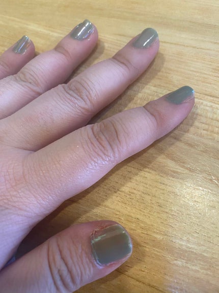 ミニネイル/パラドゥ/マニキュアを使ったクチコミ(2枚目)