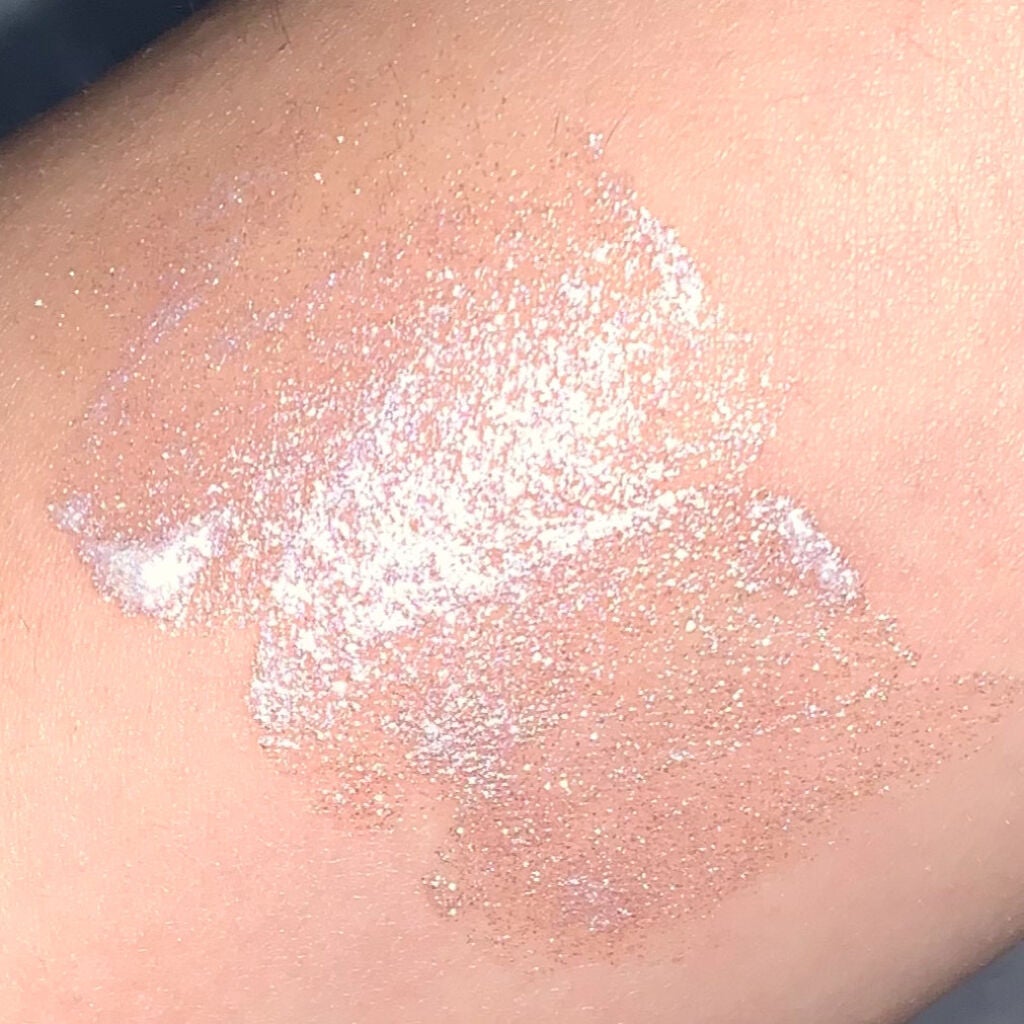 カラーステイ グリーミング アイズ リキッド シャドウ/REVLON/リキッドアイシャドウを使ったクチコミ(2枚目)