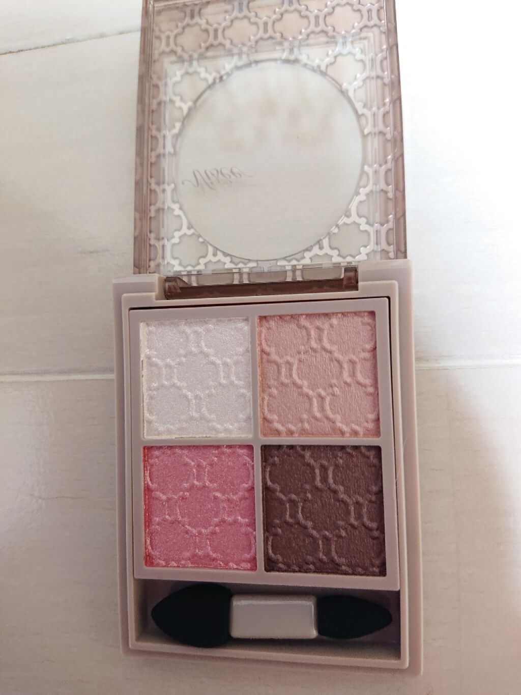 グロッシーリッチ アイズ N/Visée/アイシャドウパレットを使ったクチコミ(2枚目)