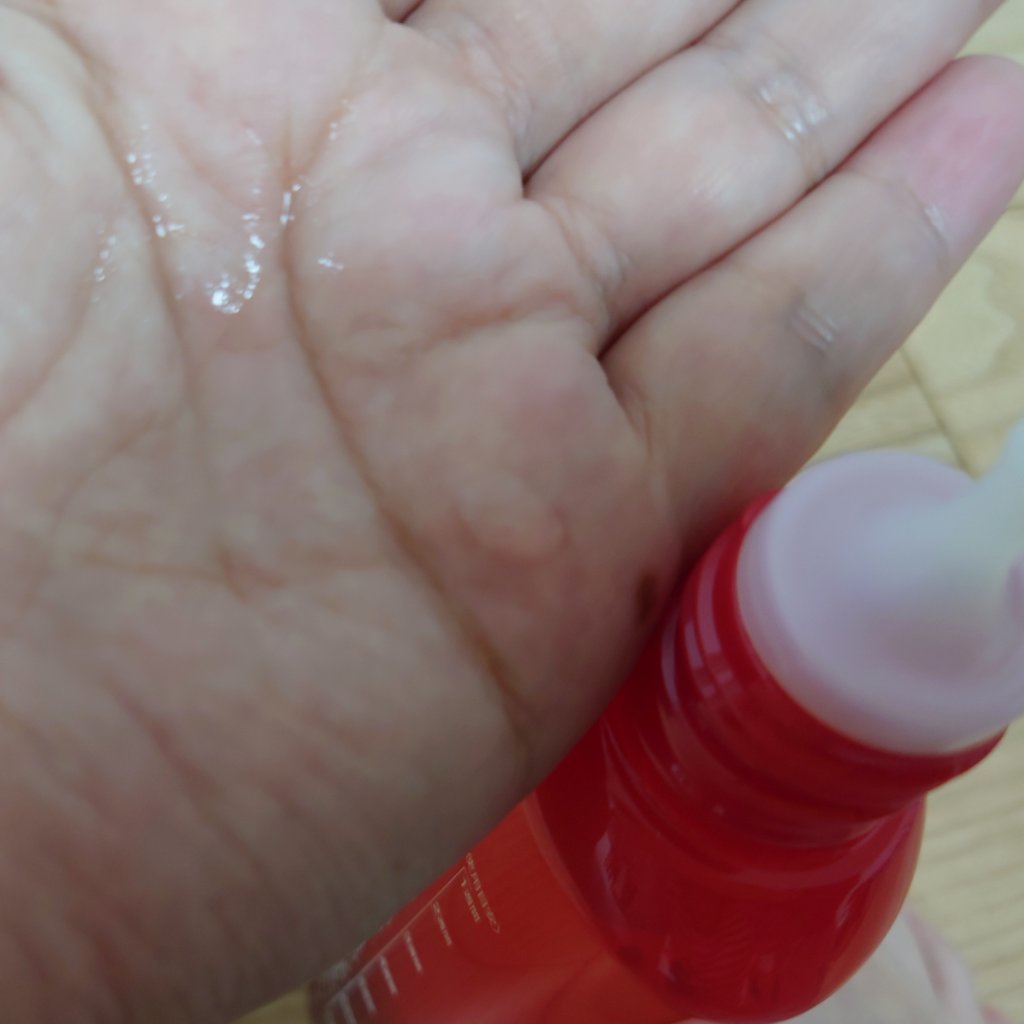 薬用 RJ地肌ケア エッセンス /アピセラピーコスメティクス/頭皮ローションを使ったクチコミ（3枚目）