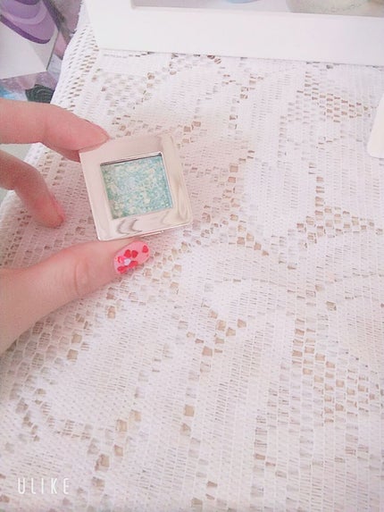 グリッタープリズム シャドウ/MISSHA/グリッターを使ったクチコミ(1枚目)