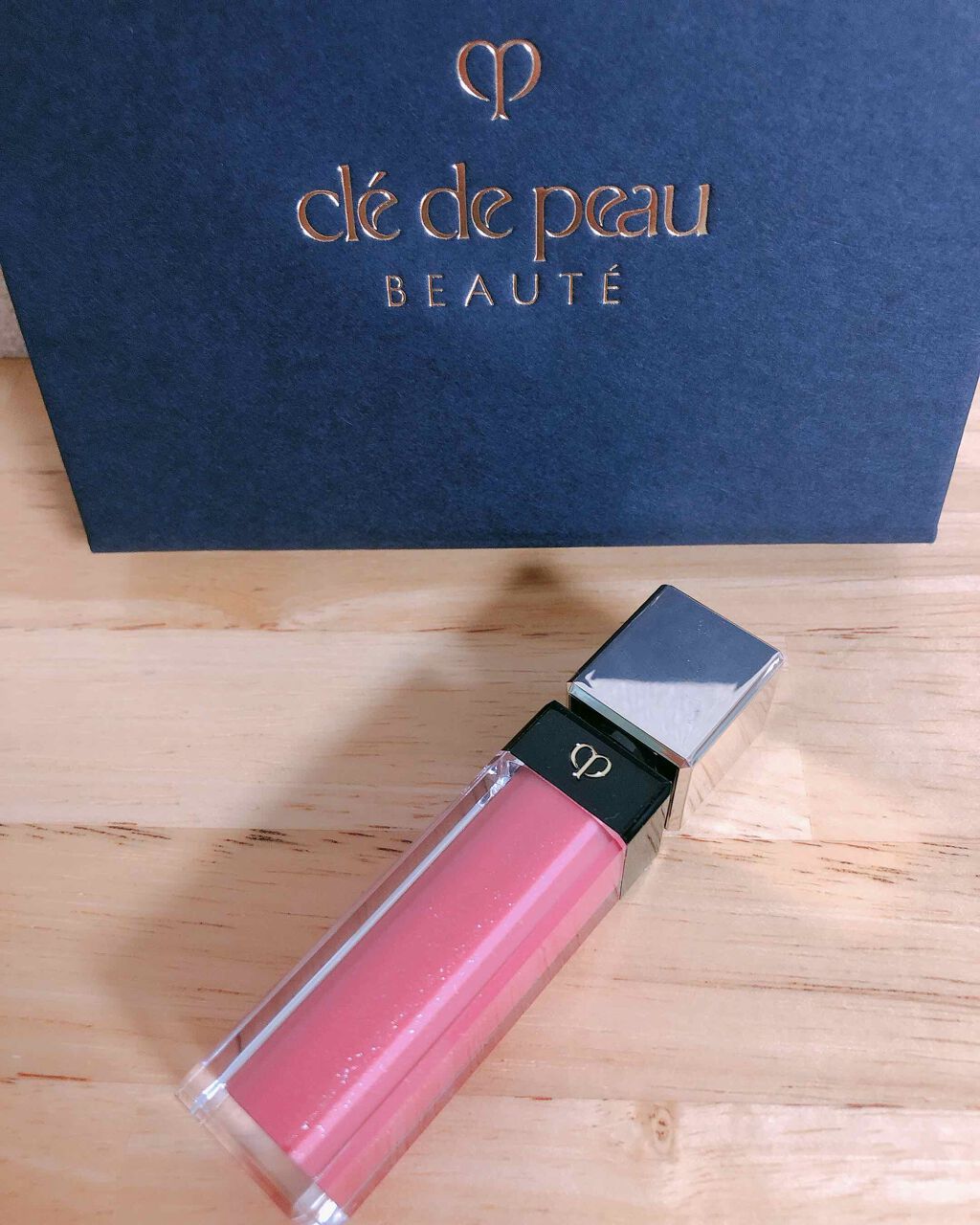 クレ・ド・ポー ボーテ ブリアンアレーブルエクラ 7 スターダスト/クレ・ド・ポー ボーテ/リップグロスを使ったクチコミ（1枚目）