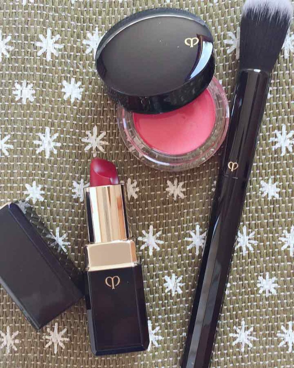 マメル on LIPS 「毎日暑くて暑過ぎてエアコンを切ることが出来ないです。そんななか..」(1枚目)