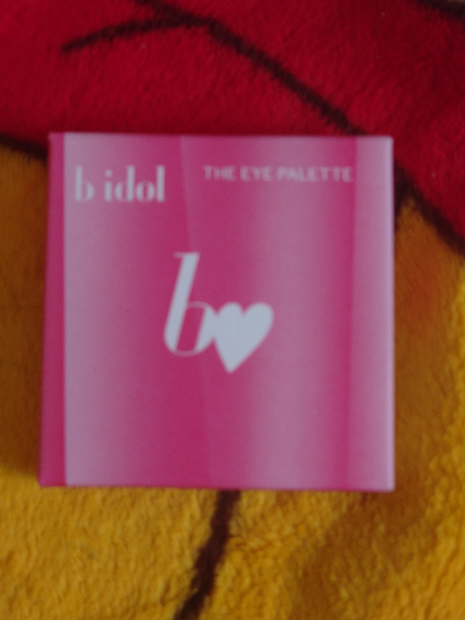 THE アイパレR/b idol/アイシャドウパレットを使ったクチコミ（1枚目）