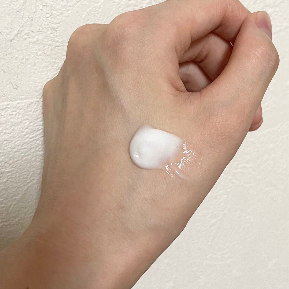 メディリフト ニードルリフトクリーム/YA-MAN TOKYO JAPAN/フェイスクリームを使ったクチコミ(2枚目)