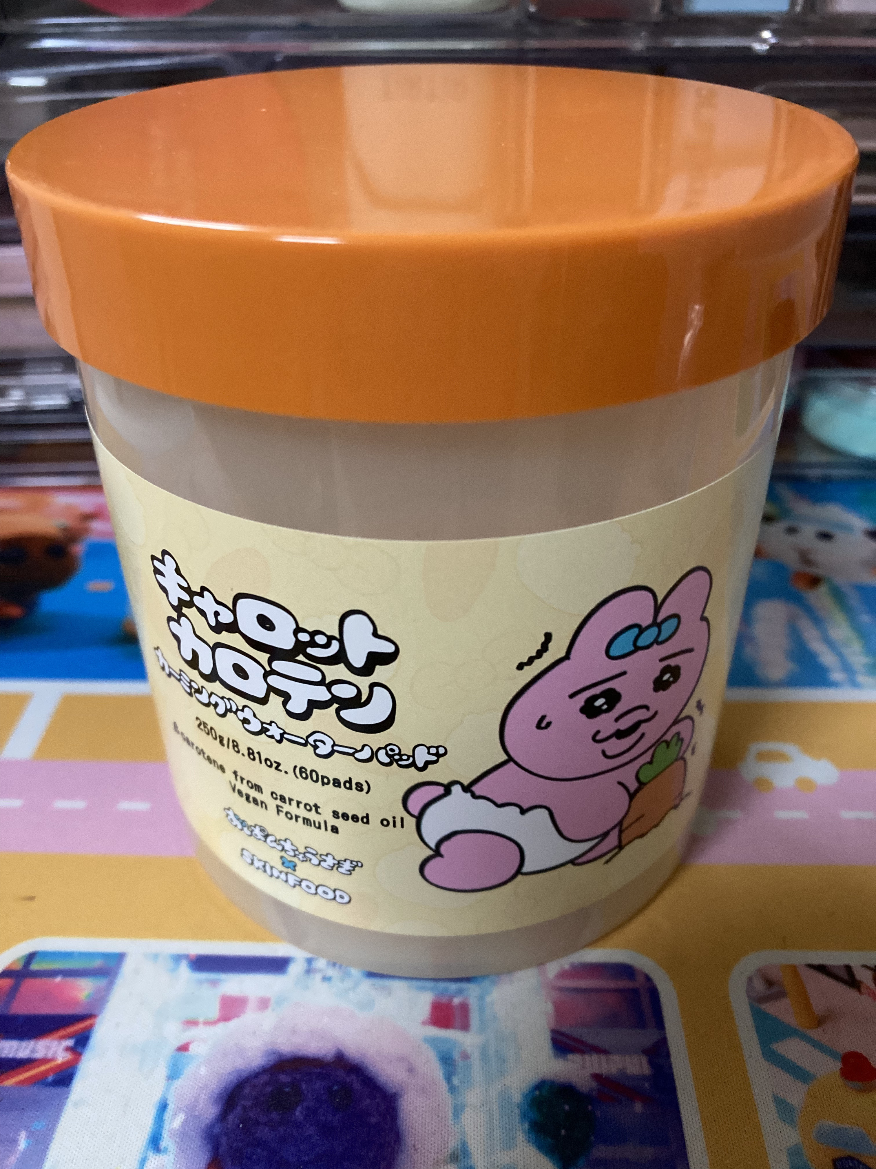 キャロットカロテン カーミングウォーターパッド おぱんちゅうさぎコラボ限定デザイン 60枚(250g)/SKINFOOD/トナーパッドを使ったクチコミ（1枚目）