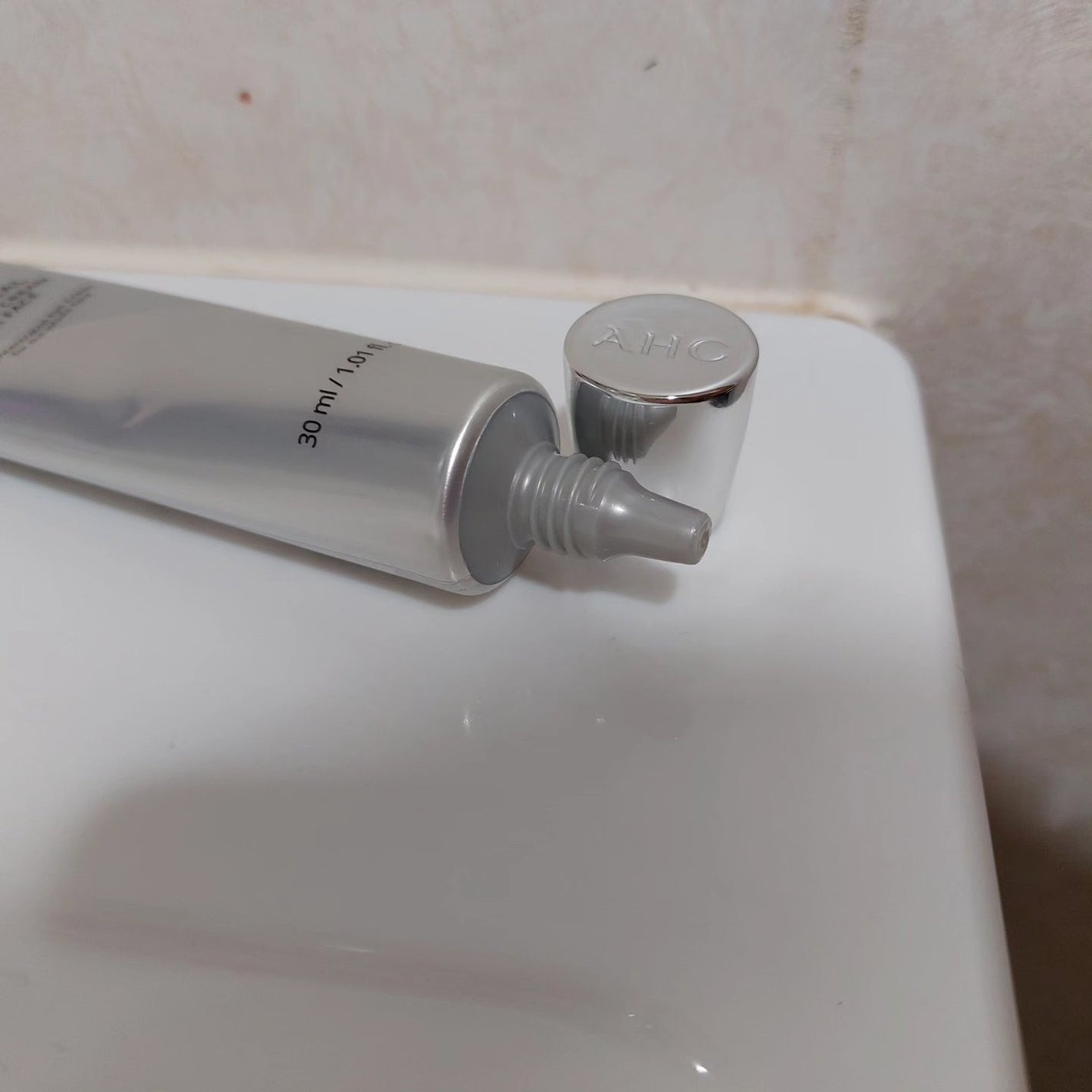 エッセンシャル リアル アイクリーム フォーフェイス/AHC/アイケア・アイクリームを使ったクチコミ(2枚目)