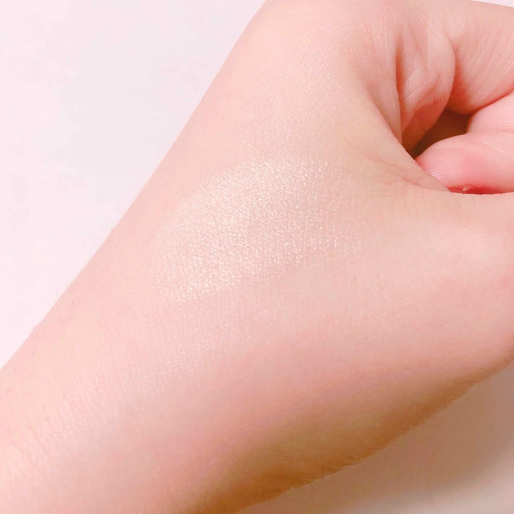 LIPS and HIPS シマースティックハイライトのクチコミ「🐟LIPSandHIPS シマースティックハイライト

アインズトルペのセールで、300円で購.....」（2枚目）