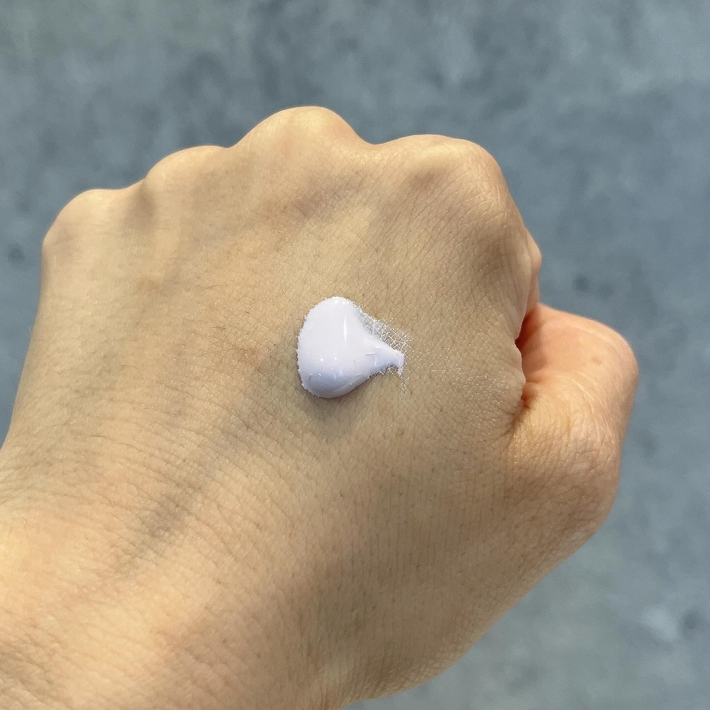 ダルバ ウォータフル トーンアップ サンクリーム(パープル)/ダルバ/日焼け止めクリームを使ったクチコミ（3枚目）