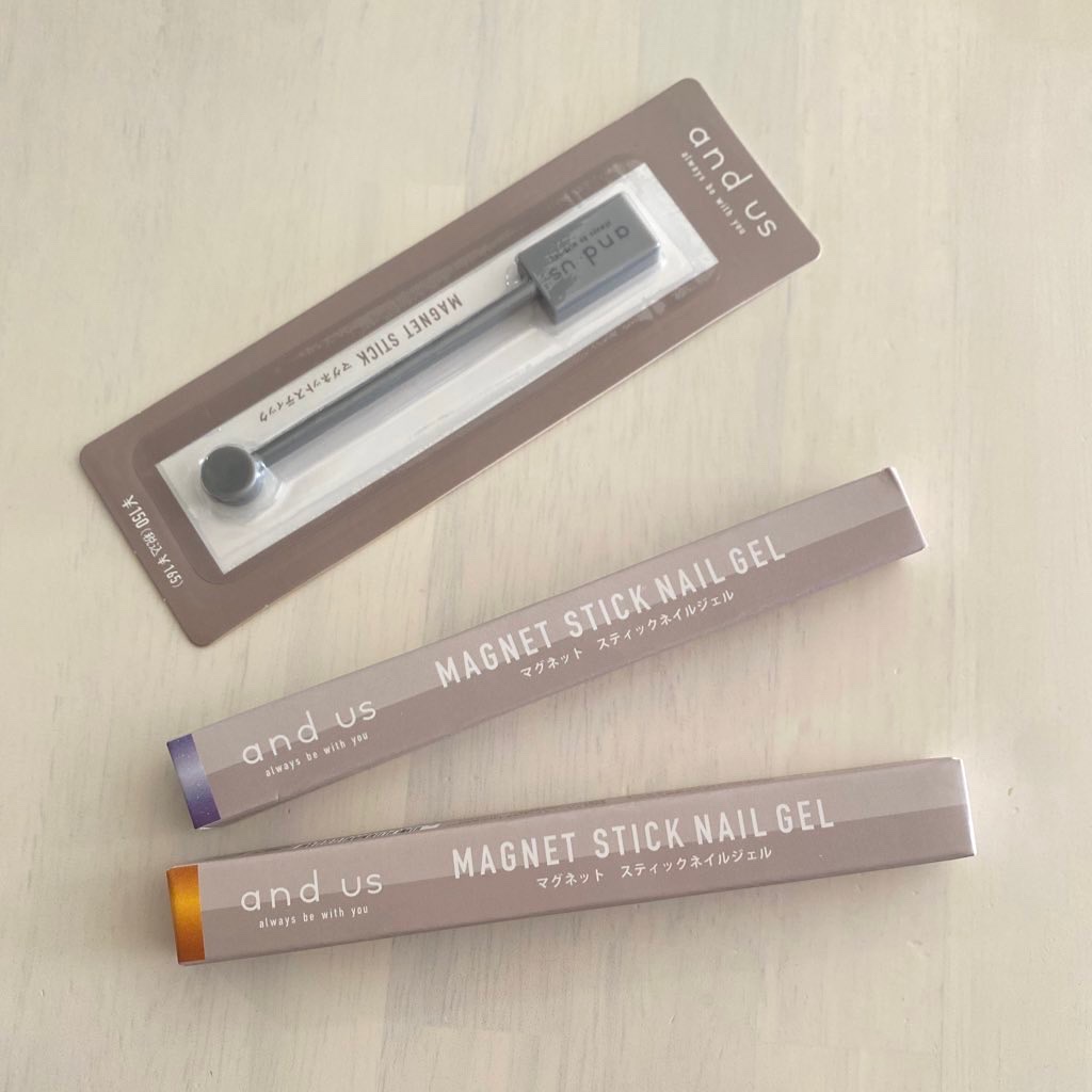 【and us】マグネットスティックネイルジェル　スリーズ　3COINS シルキーマグネットスティックネイルジェル／and us | 3COINS(スリー