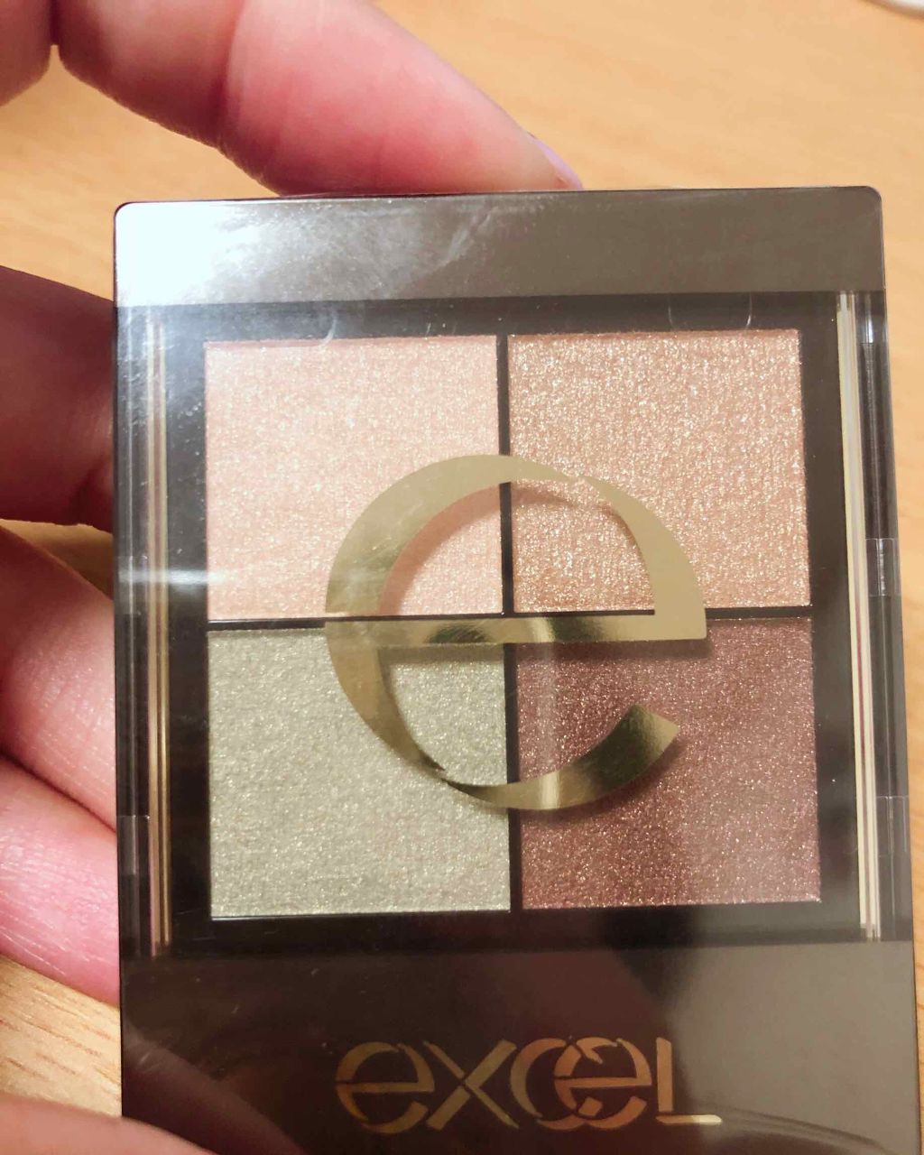 リアルクローズシャドウ/excel/アイシャドウパレットを使ったクチコミ(1枚目)