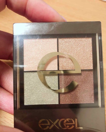 リアルクローズシャドウ/excel/アイシャドウパレットを使ったクチコミ(1枚目)