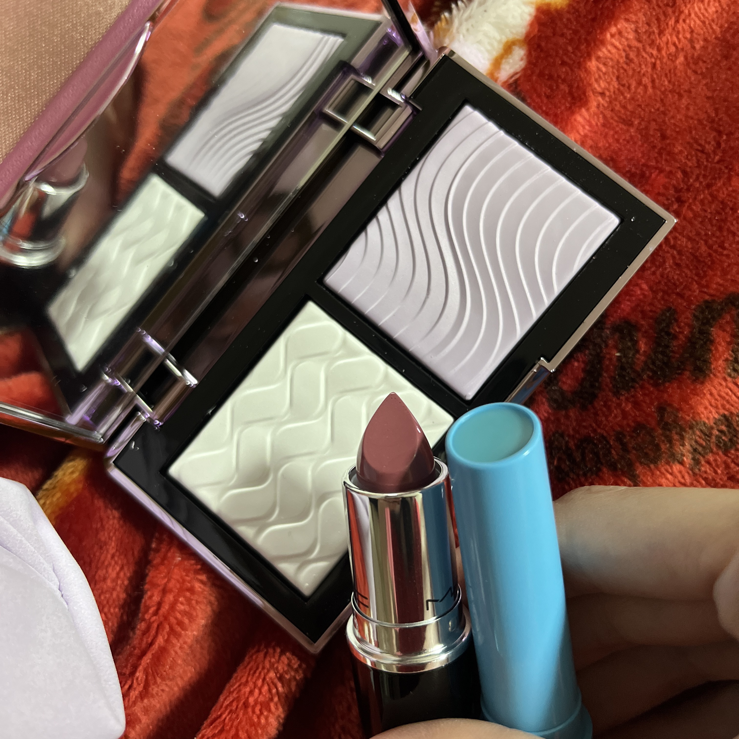 ラスターガラス リップスティック シロップ(※既存色リニューアル)/M・A・C/口紅を使ったクチコミ（2枚目）