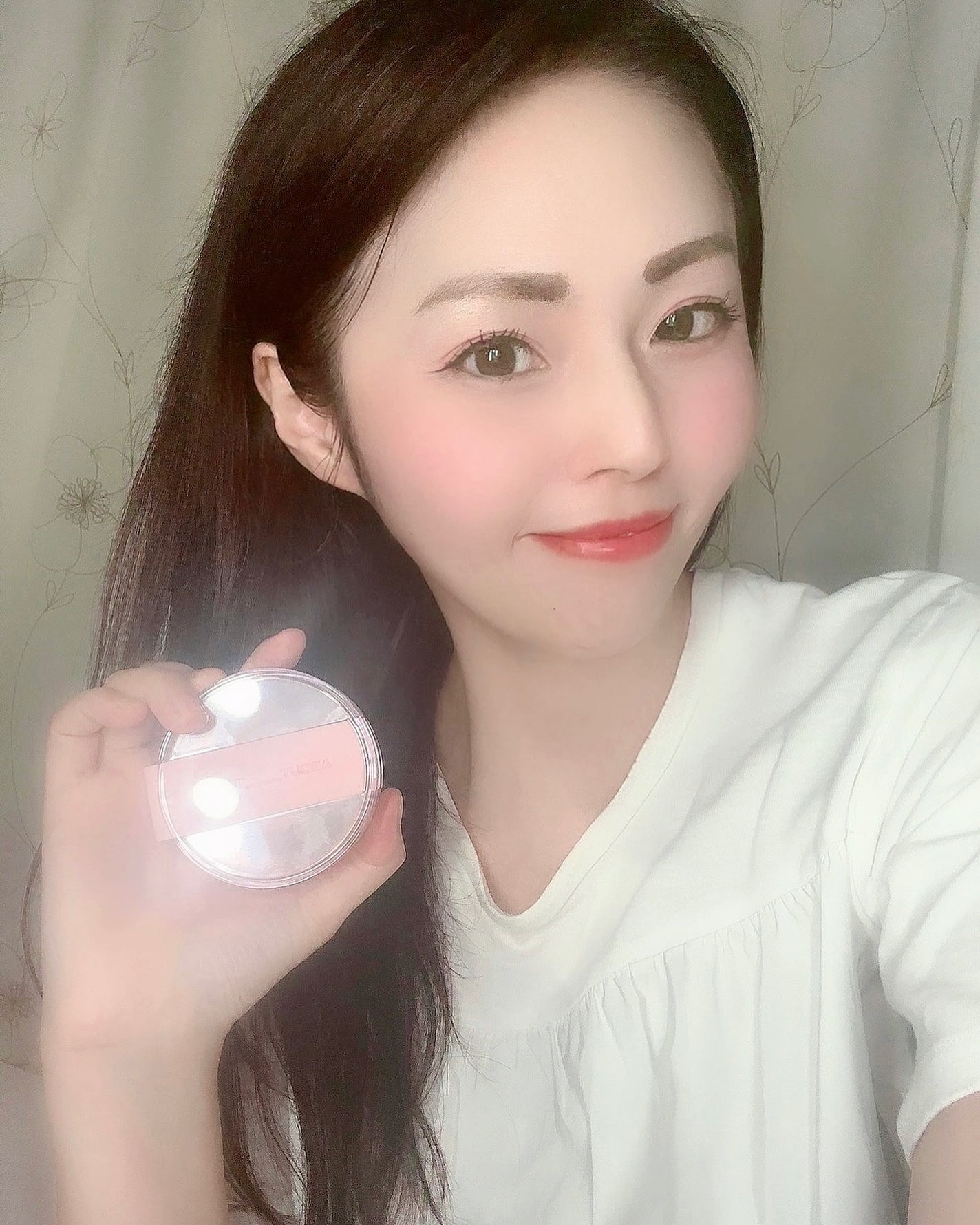 ザ・ブラーパウダーパクト/ABOUT TONE/プレストパウダーを使ったクチコミ(1枚目)