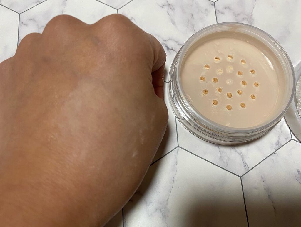 モイストラボ ルースパウダー/Moist Labo/ルースパウダーを使ったクチコミ(2枚目)