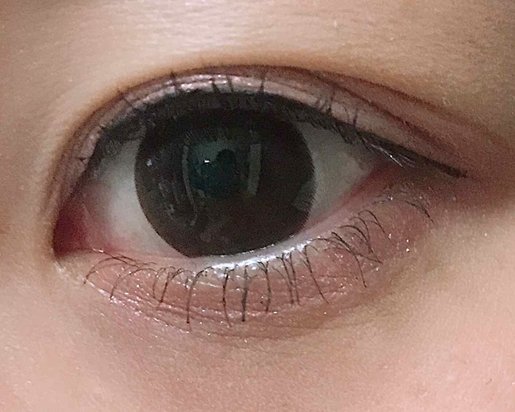 オンブル エサンシエル/CHANEL/単色アイシャドウを使ったクチコミ（3枚目）