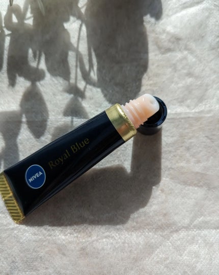 ニベア ロイヤルブルーリップ 濃密美容ケア/ニベア/リップ美容液を使ったクチコミ(3枚目)