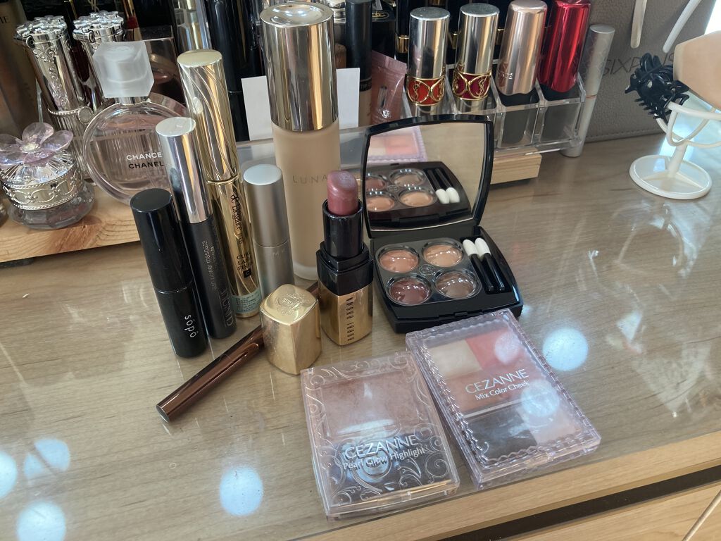 レ キャトル オンブル/CHANEL/アイシャドウパレットを使ったクチコミ（1枚目）