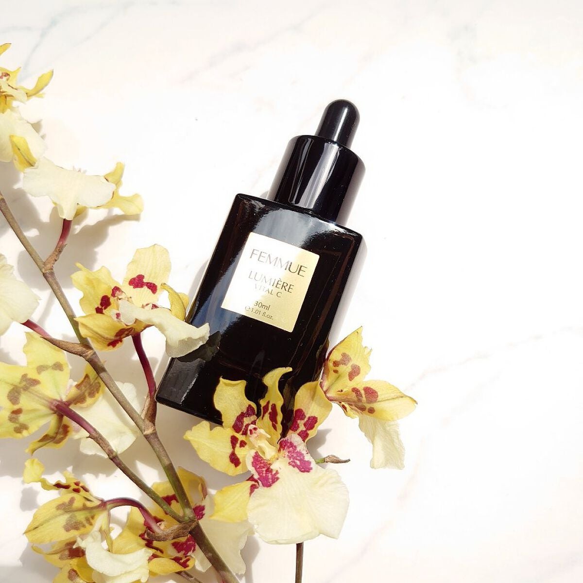 ã«ããšãŒã« ãŽã¡ã€ã¿ã«C/FEMMUE/ããŒã¹ã¿ãŒã»å°å
¥æ¶²ã䜿ã£ãã¯ãã³ãïŒ1æç®ïŒ