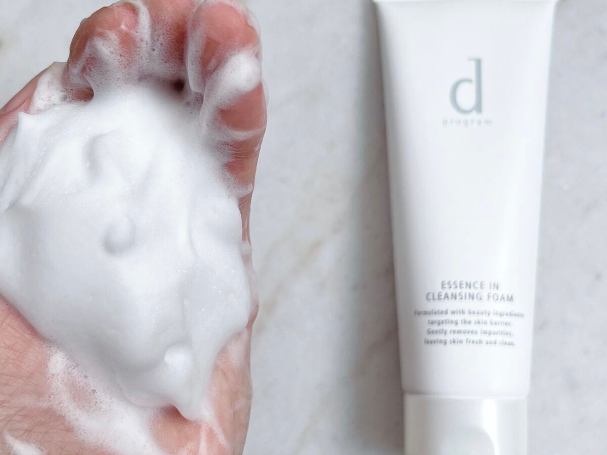 エッセンスイン クレンジングフォーム/d プログラム/洗顔フォームを使ったクチコミ(2枚目)