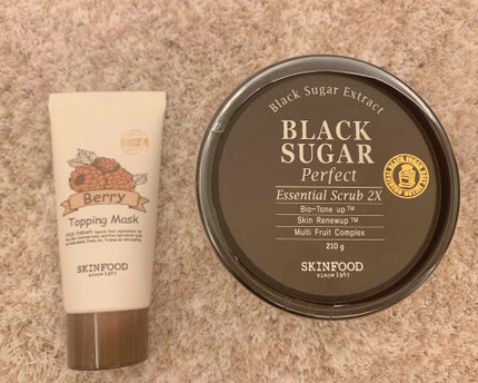 ベリー トッピングマスク/SKINFOOD/洗い流すパック・マスクを使ったクチコミ(1枚目)