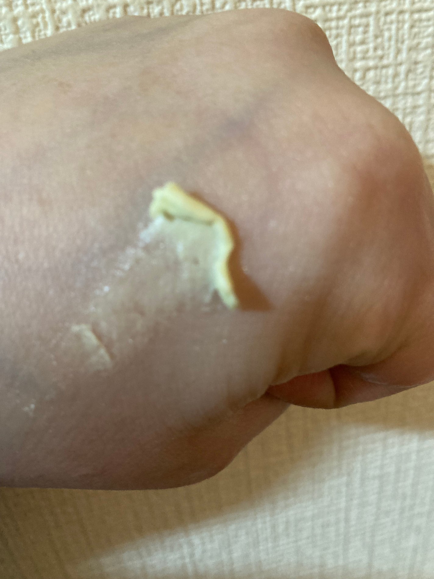 檸檬の指先/ラッシュ/ハンドクリームを使ったクチコミ(4枚目)