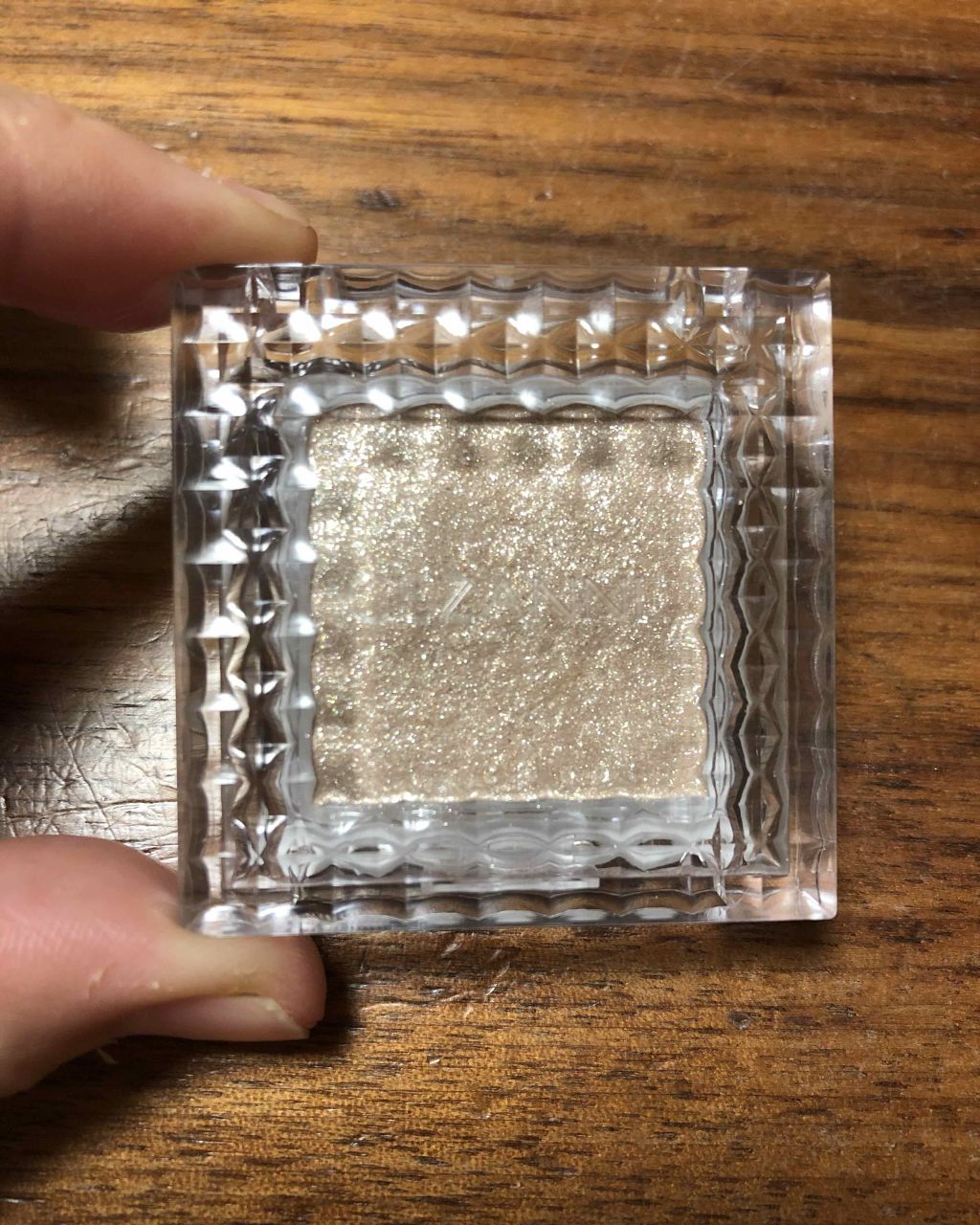 シングルカラーアイシャドウ/CEZANNE/単色アイシャドウを使ったクチコミ(1枚目)