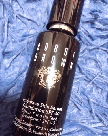 インテンシブ スキン セラム ファンデーション SPF40（PA++++）/BOBBI BROWN/リキッドファンデーションを使ったクチコミ（1枚目）