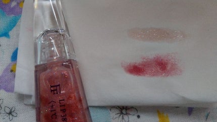 38°C / 99°F リップトリートメント (リップ美容液)/UZU BY FLOWFUSHI/リップケアを使ったクチコミ(3枚目)