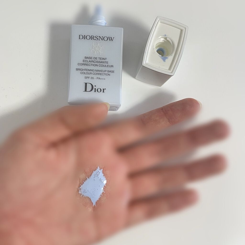 【旧】スノー メイクアップ ベース UV35 SPF35／PA+++/Dior/化粧下地を使ったクチコミ（2枚目）