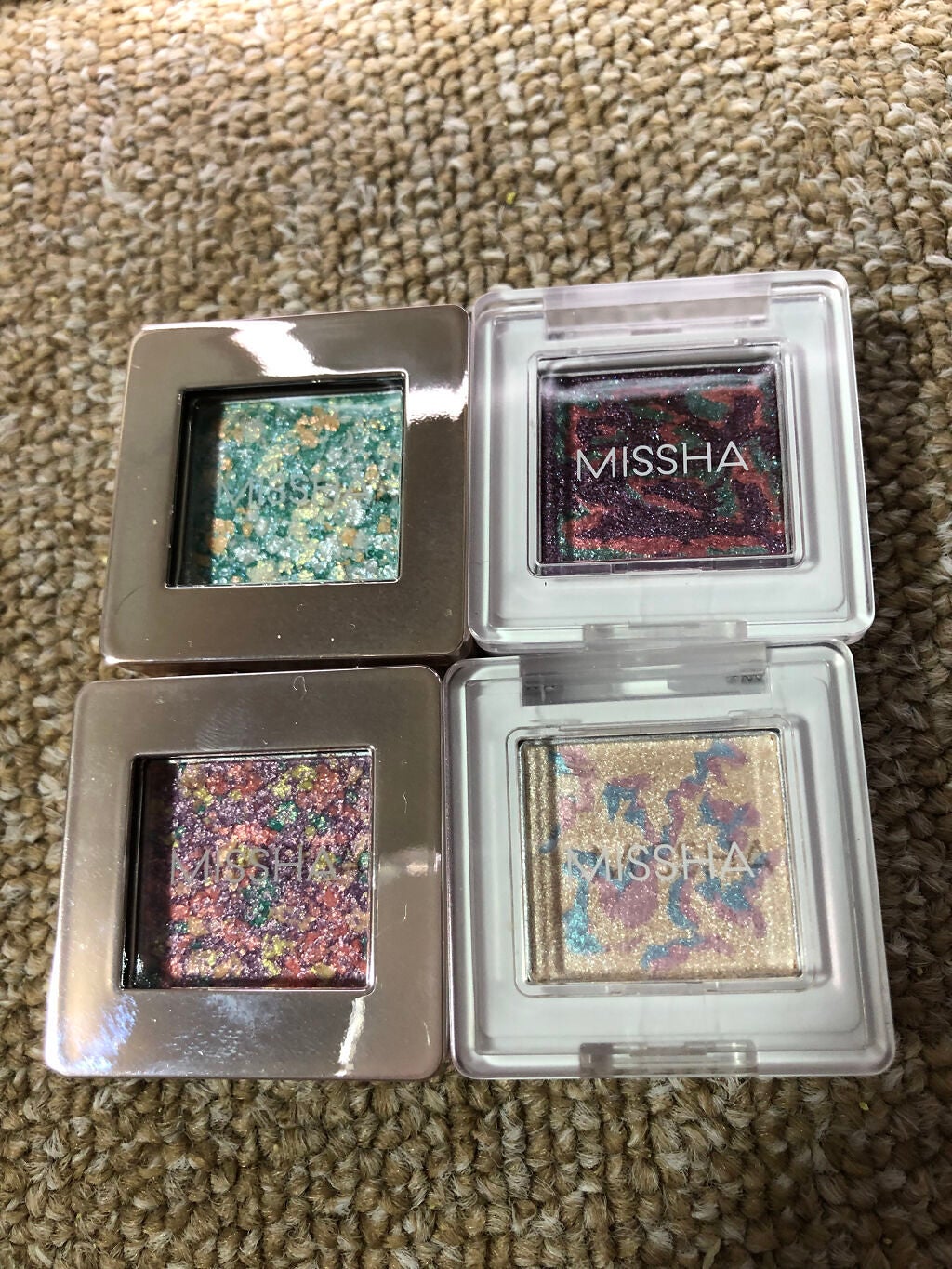 グリッタープリズム シャドウ/MISSHA/グリッターを使ったクチコミ(1枚目)