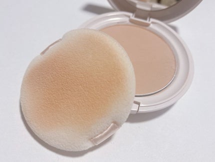 エッセンスパウダー /セラフォア/プレストパウダーを使ったクチコミ(3枚目)