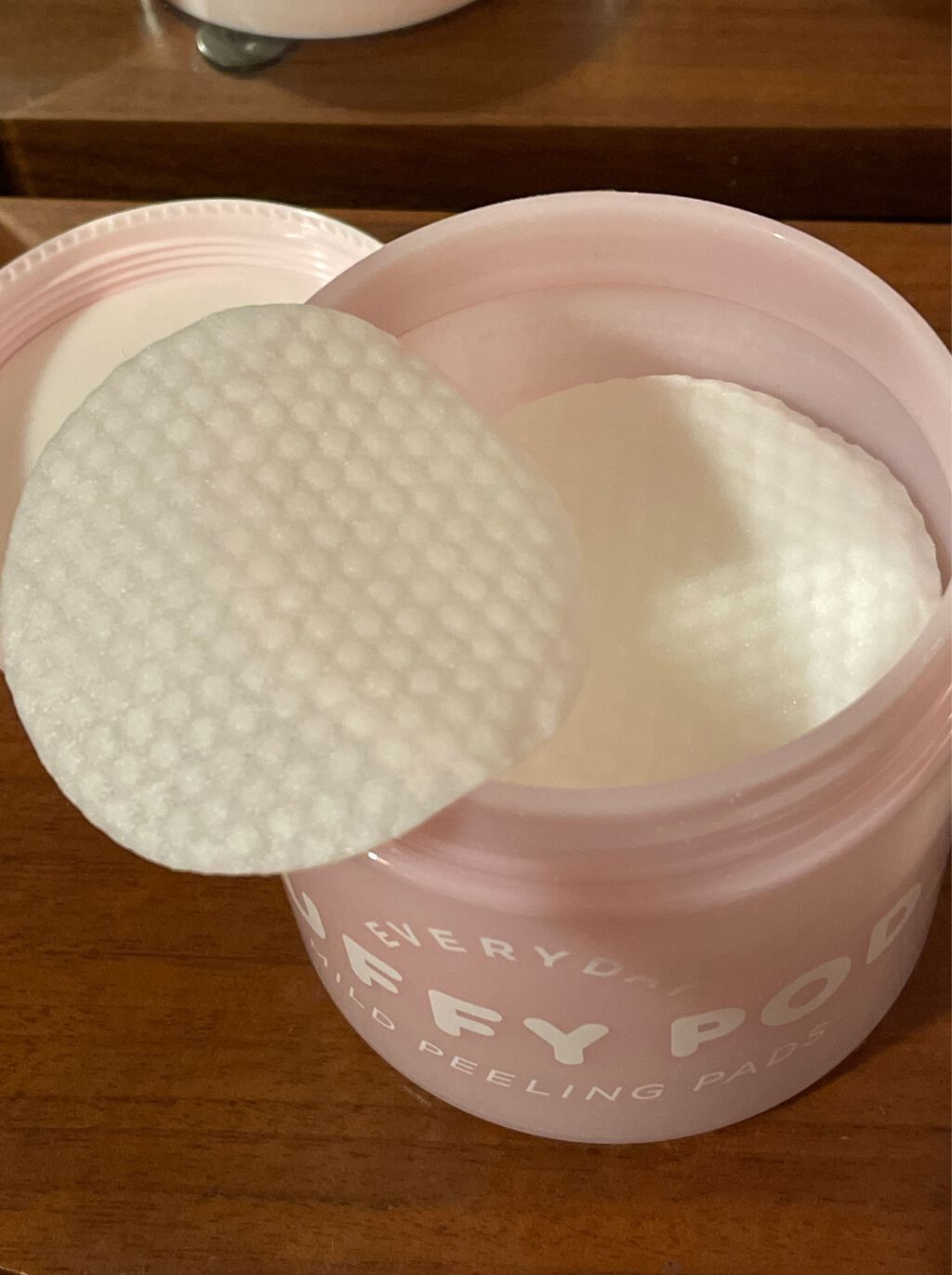 マイルドピーリングパッド N/PUFFY POD/トナーパッドを使ったクチコミ（2枚目）