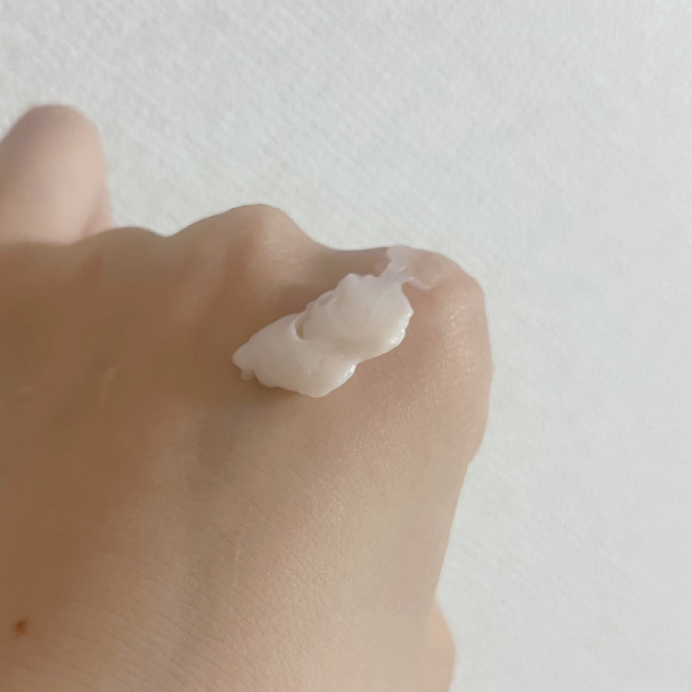 アンドハニー クリーミーモイスト ハンドクリーム/&honey/ハンドクリームを使ったクチコミ(2枚目)